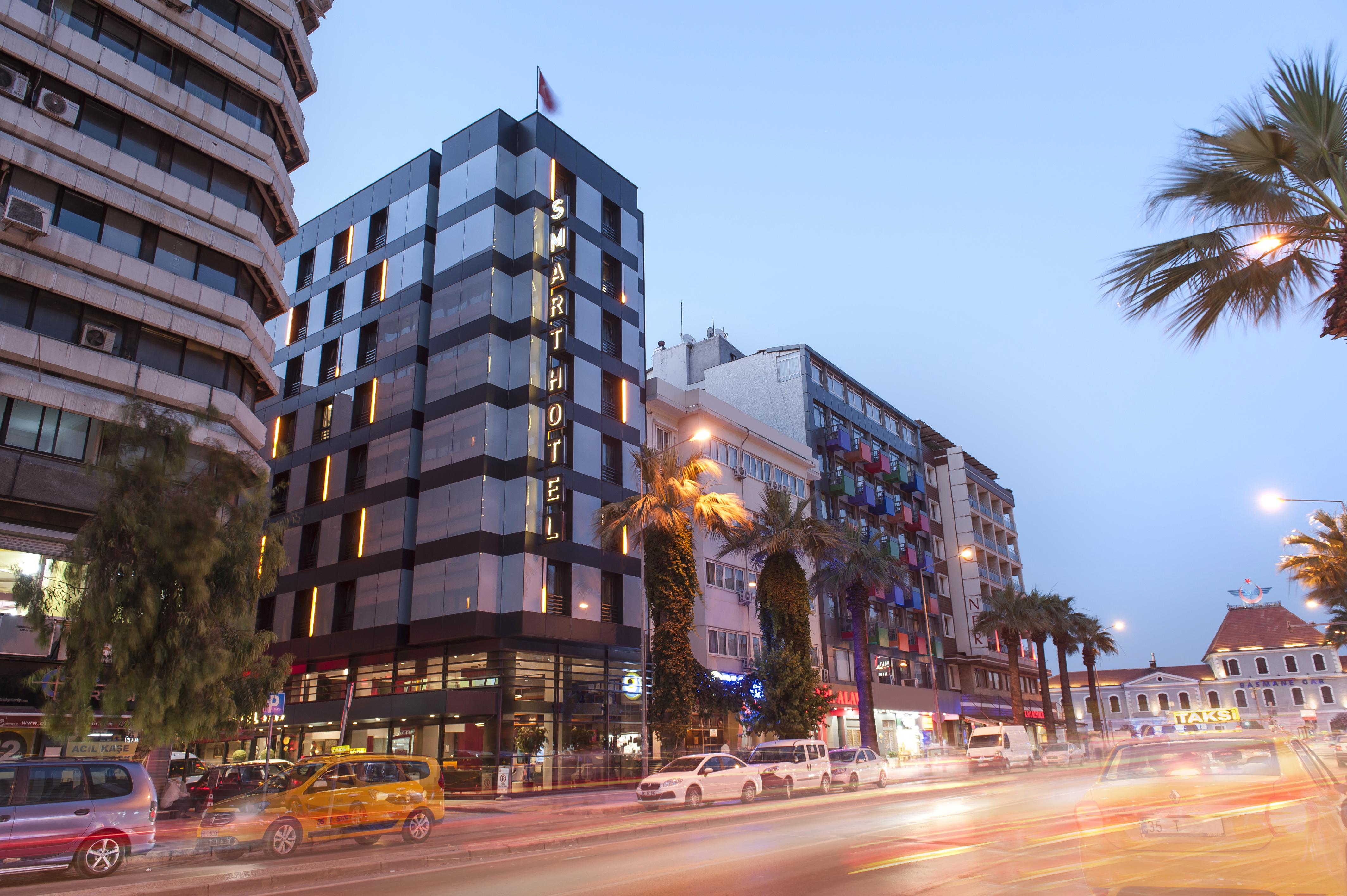 Smart Hotel Izmir Exterior photo